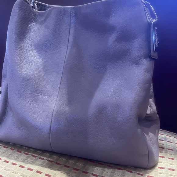 Coach Madison phoebe bag like new ! Dusty grey/lavender color. Beautiful! - Picture 3 of 17